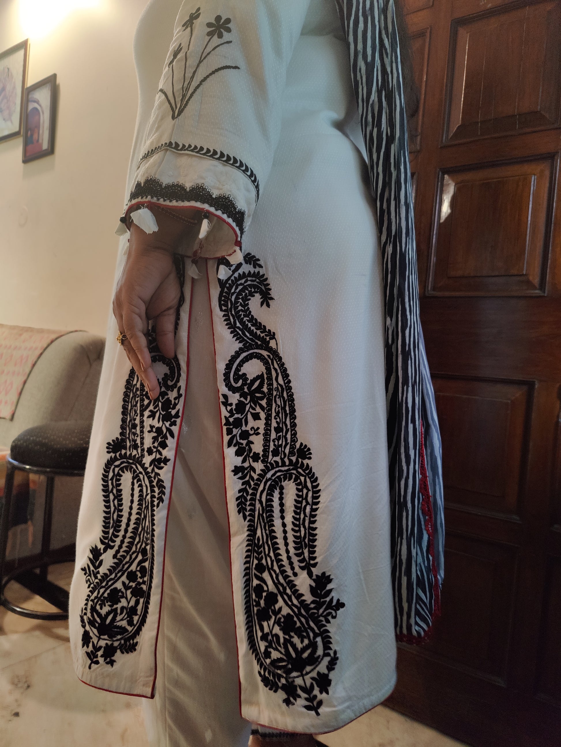 MEERA ivory-black full suit with embroidery