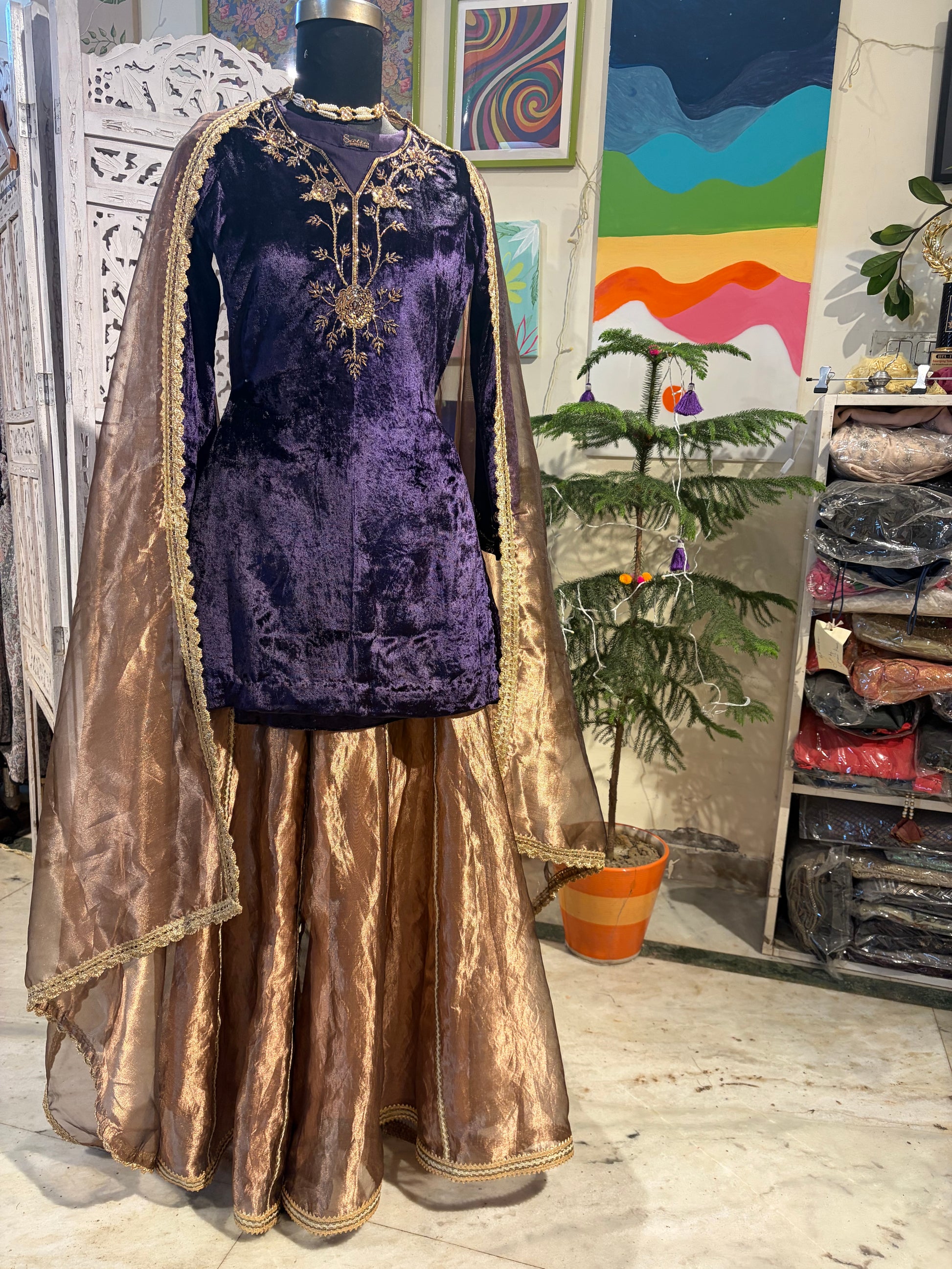 Nude brown ombre embroidered saree in Georgette
