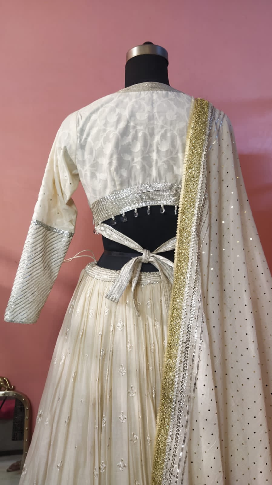 🌼MEHER LEHENGA SET🌼Unique ivory lehenga with gotta patti embroidery