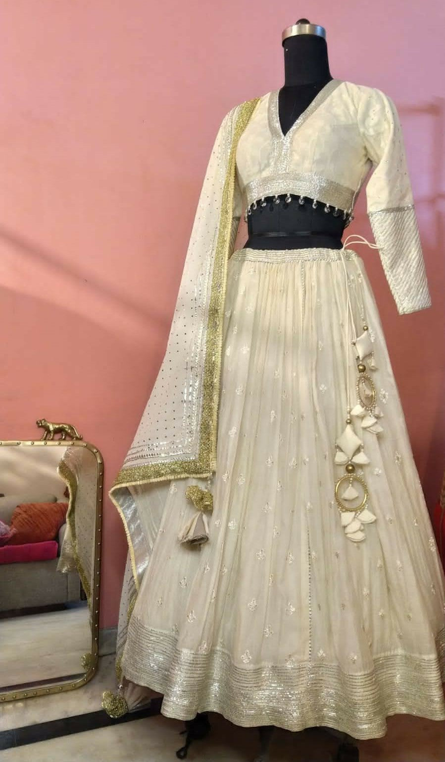 🌼MEHER LEHENGA SET🌼Unique ivory lehenga with gotta patti embroidery