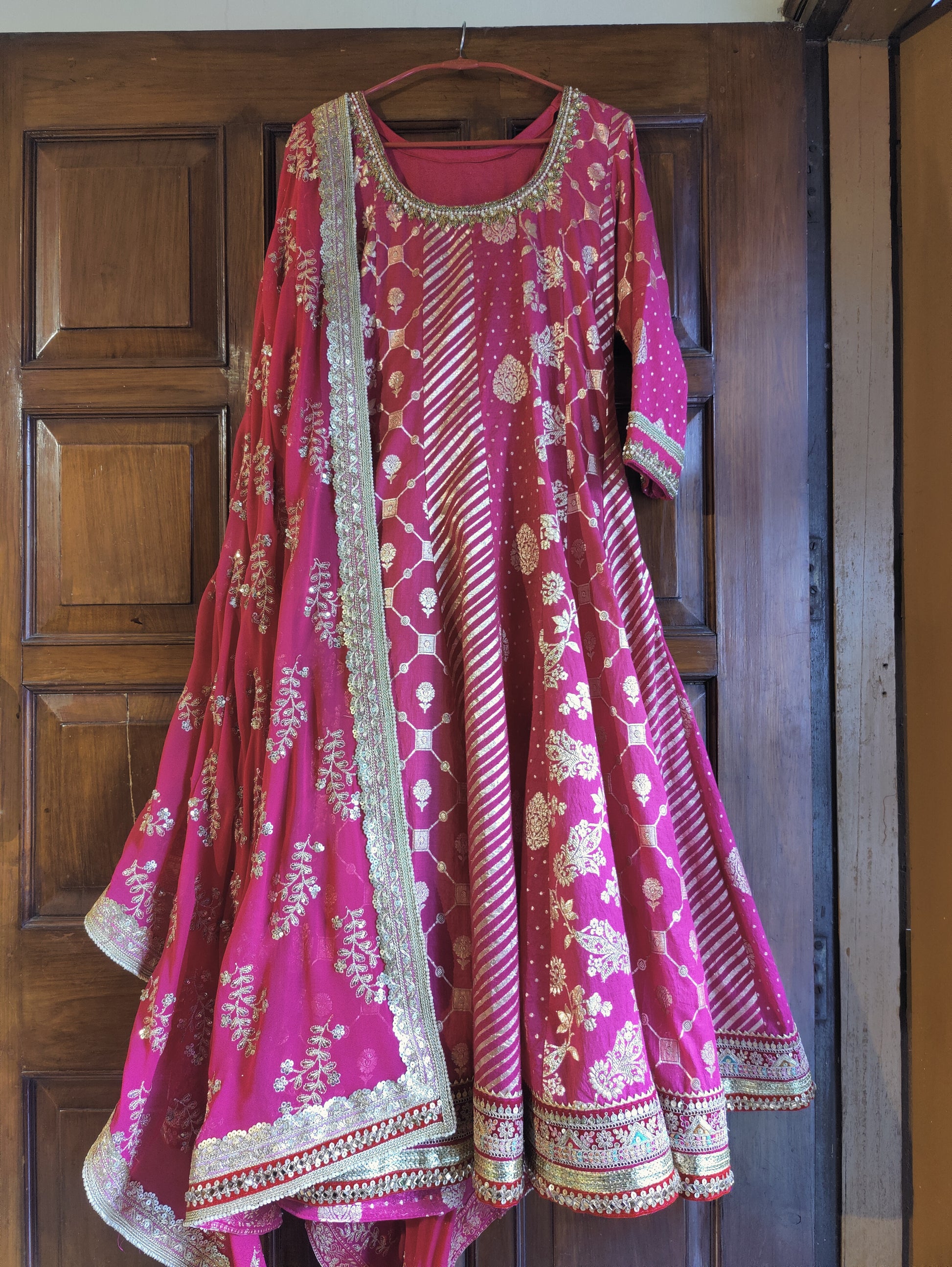 🌷AAYAT hot pink anarkali suit for weddings🌷
