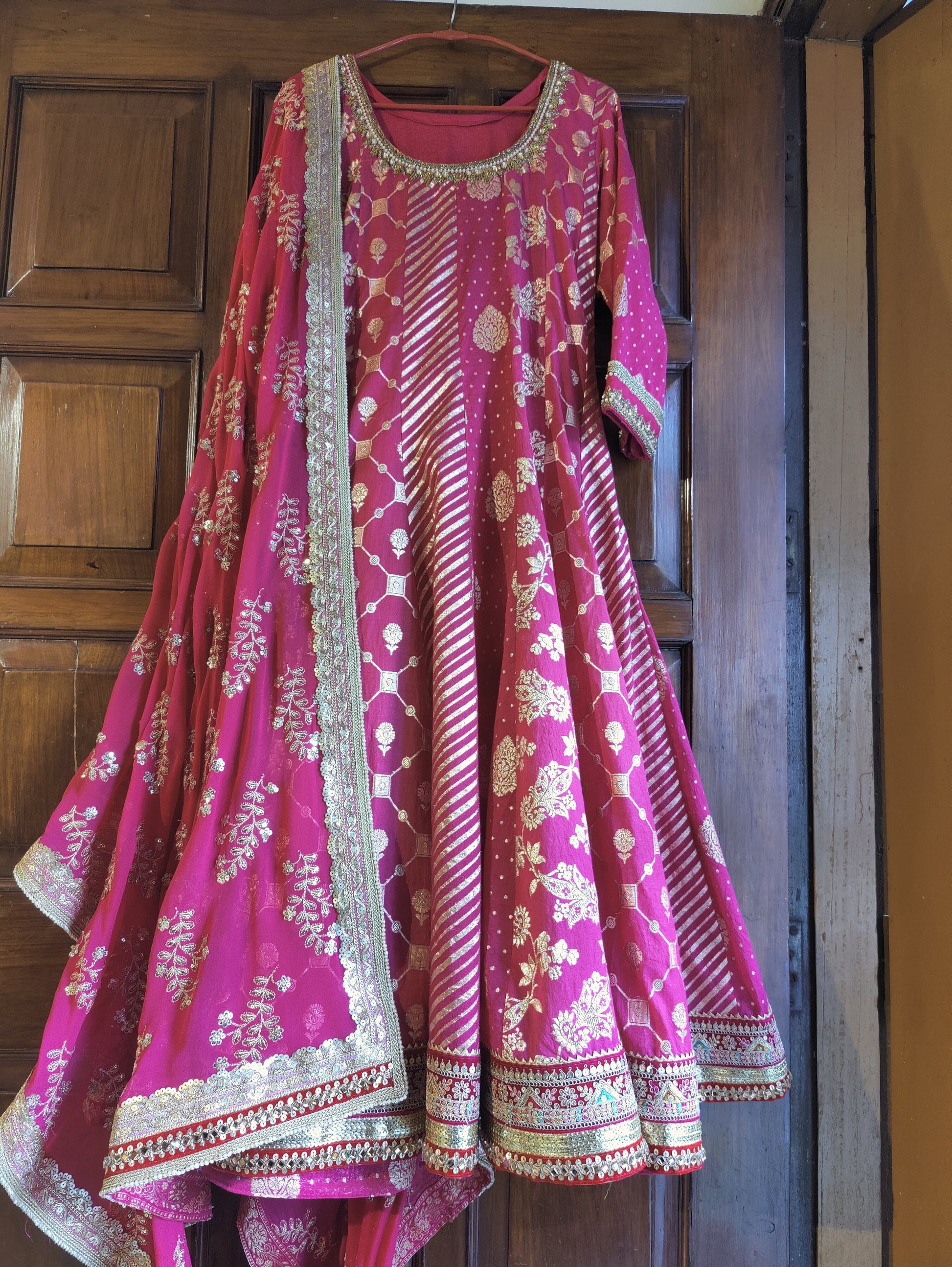 🌷AAYAT hot pink anarkali suit for weddings🌷