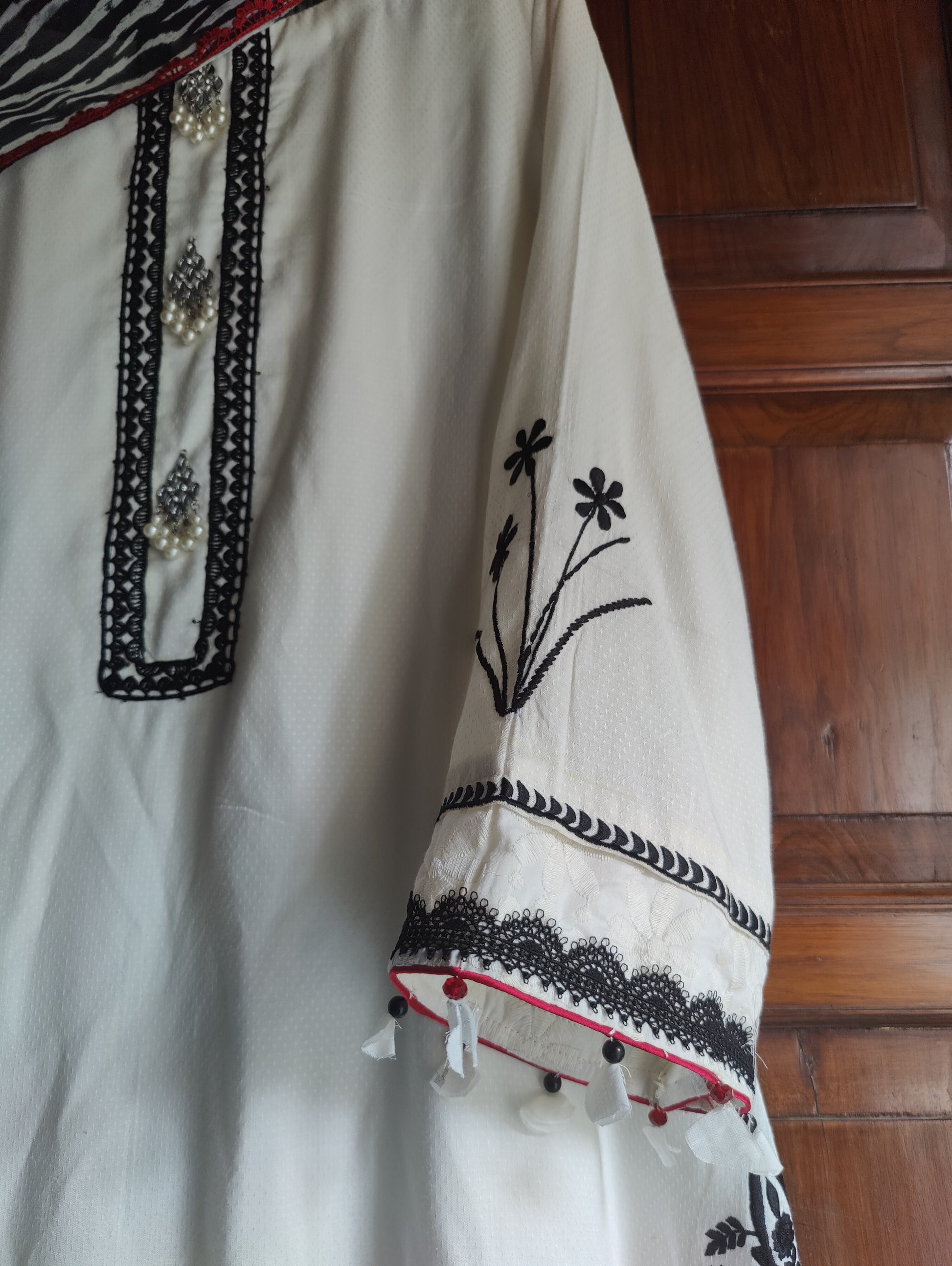 MEERA ivory-black full suit with embroidery