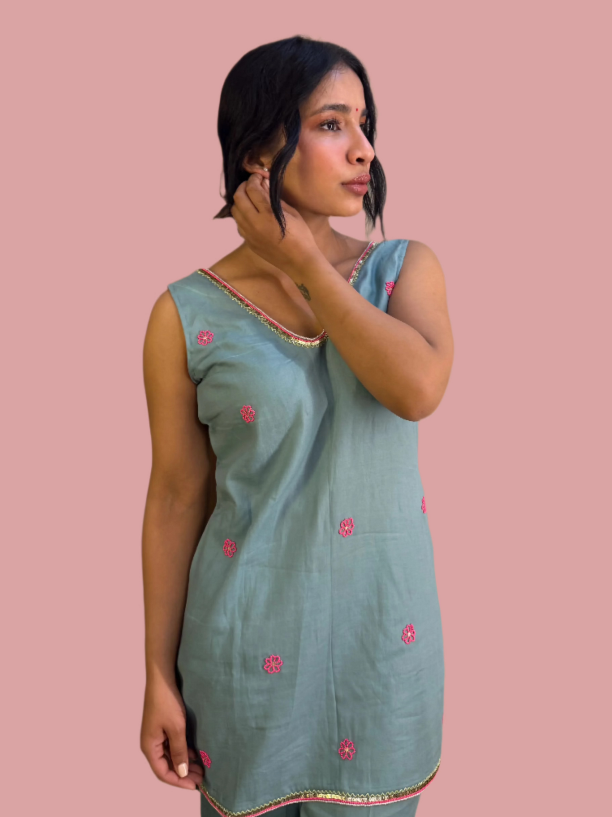 🌷 MEHEK 🌷cuts-levees cord set with embroidery festive wear