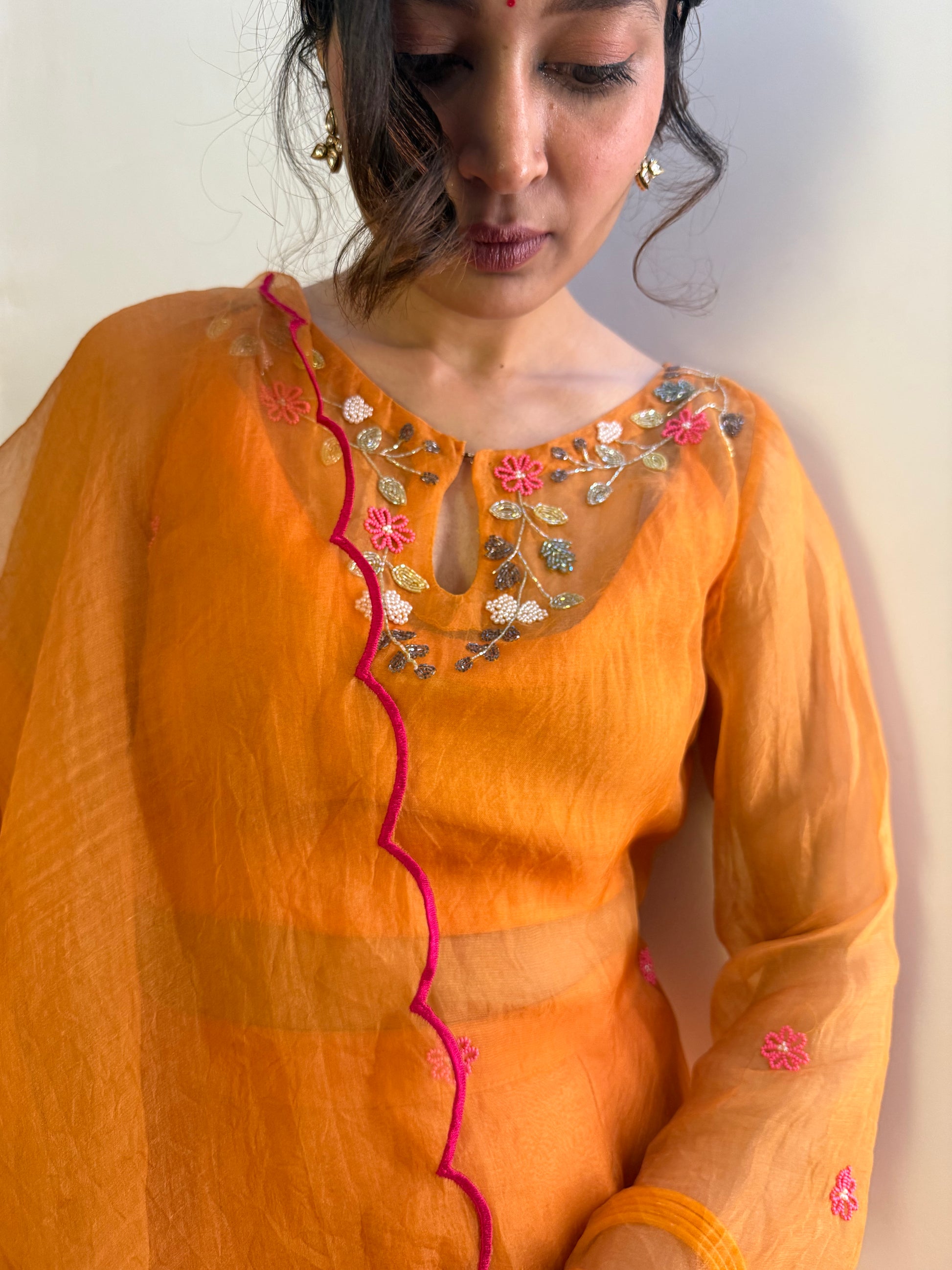 🌻 HUSNA 🌻 Stylish indowestern suit, Trending Designer suit, Girly cordset