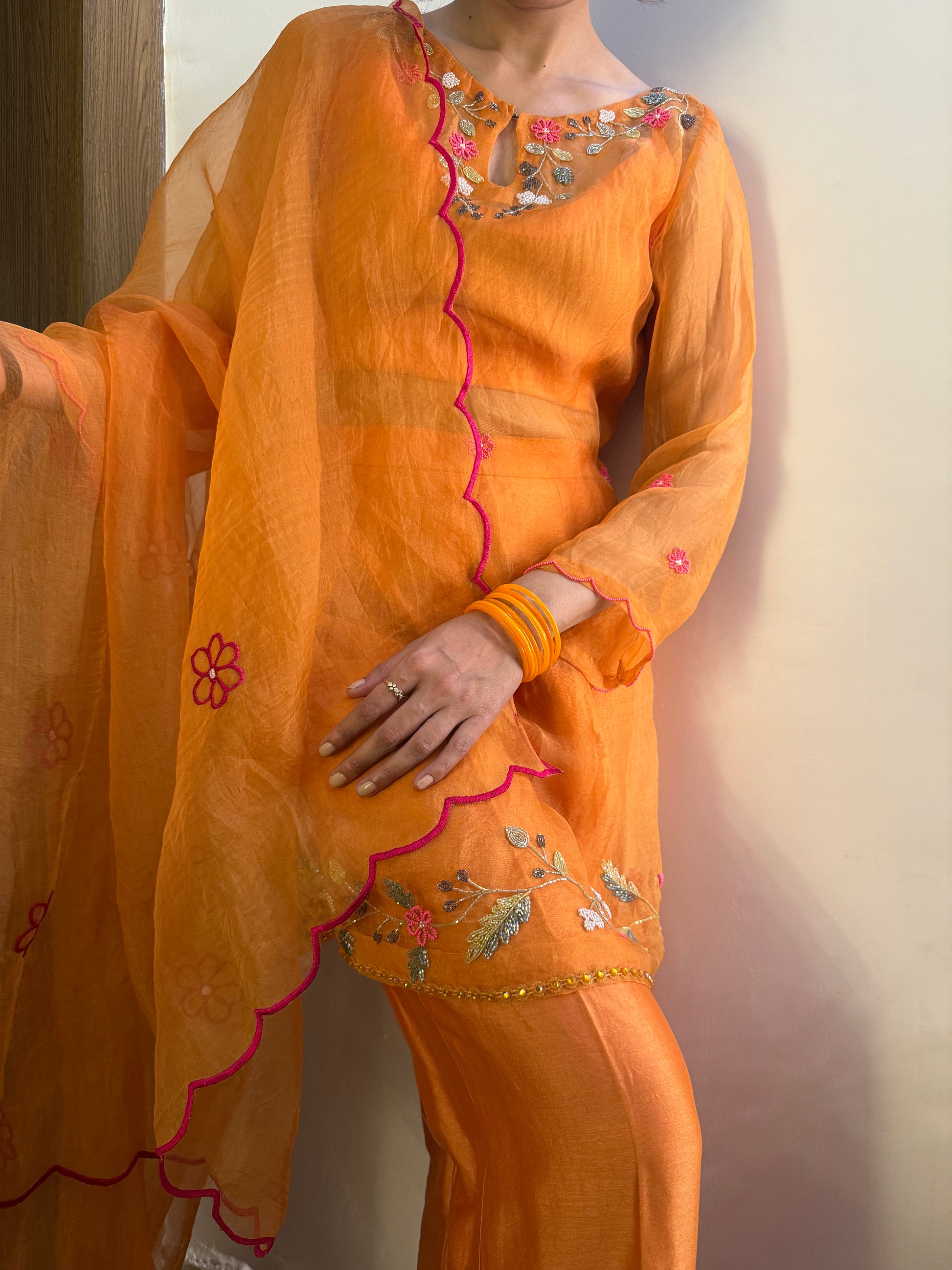 🌻 HUSNA 🌻 Stylish indowestern suit, Trending Designer suit, Girly cordset